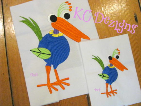 Googly Eyed Bird 07 Machine Embroidery